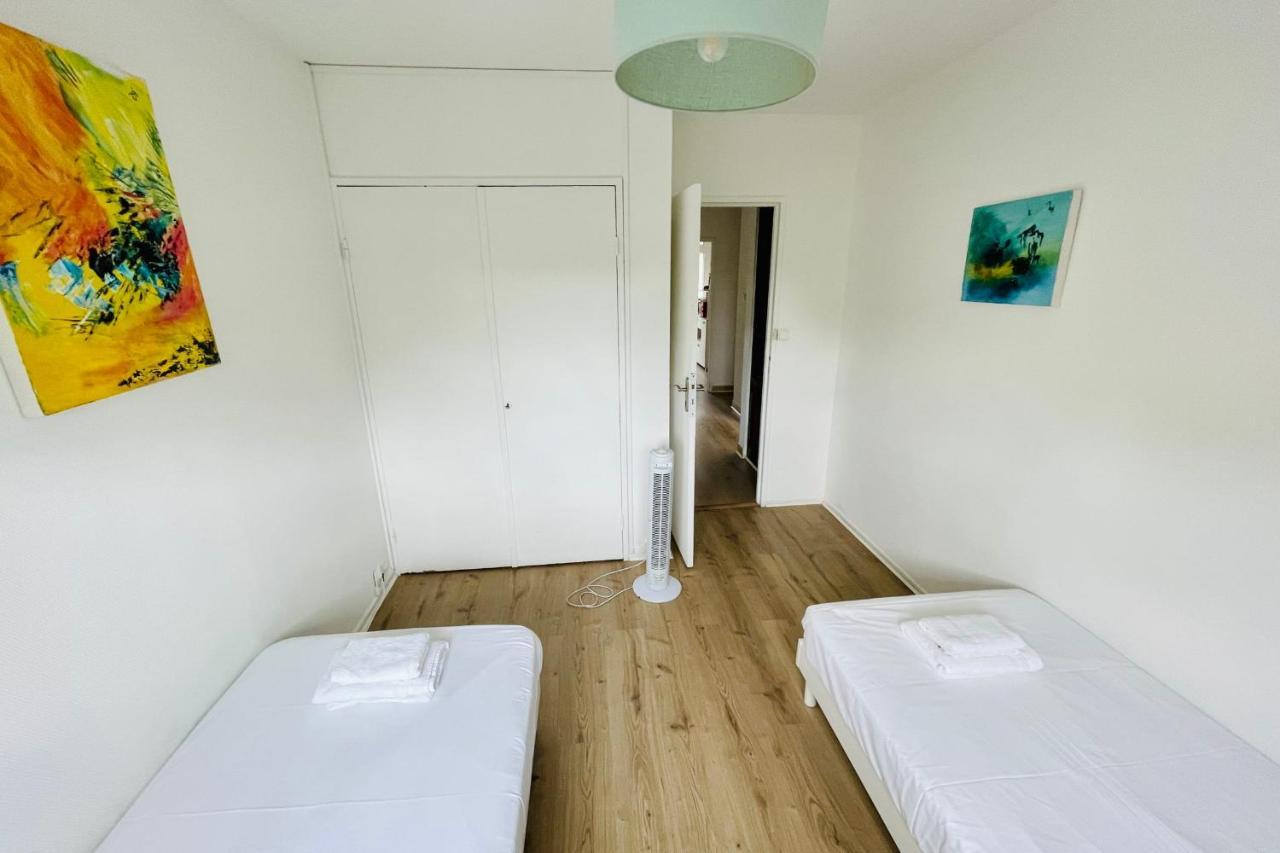 Luminous Apartment With Parking Near The City Center Cenon Exteriér fotografie