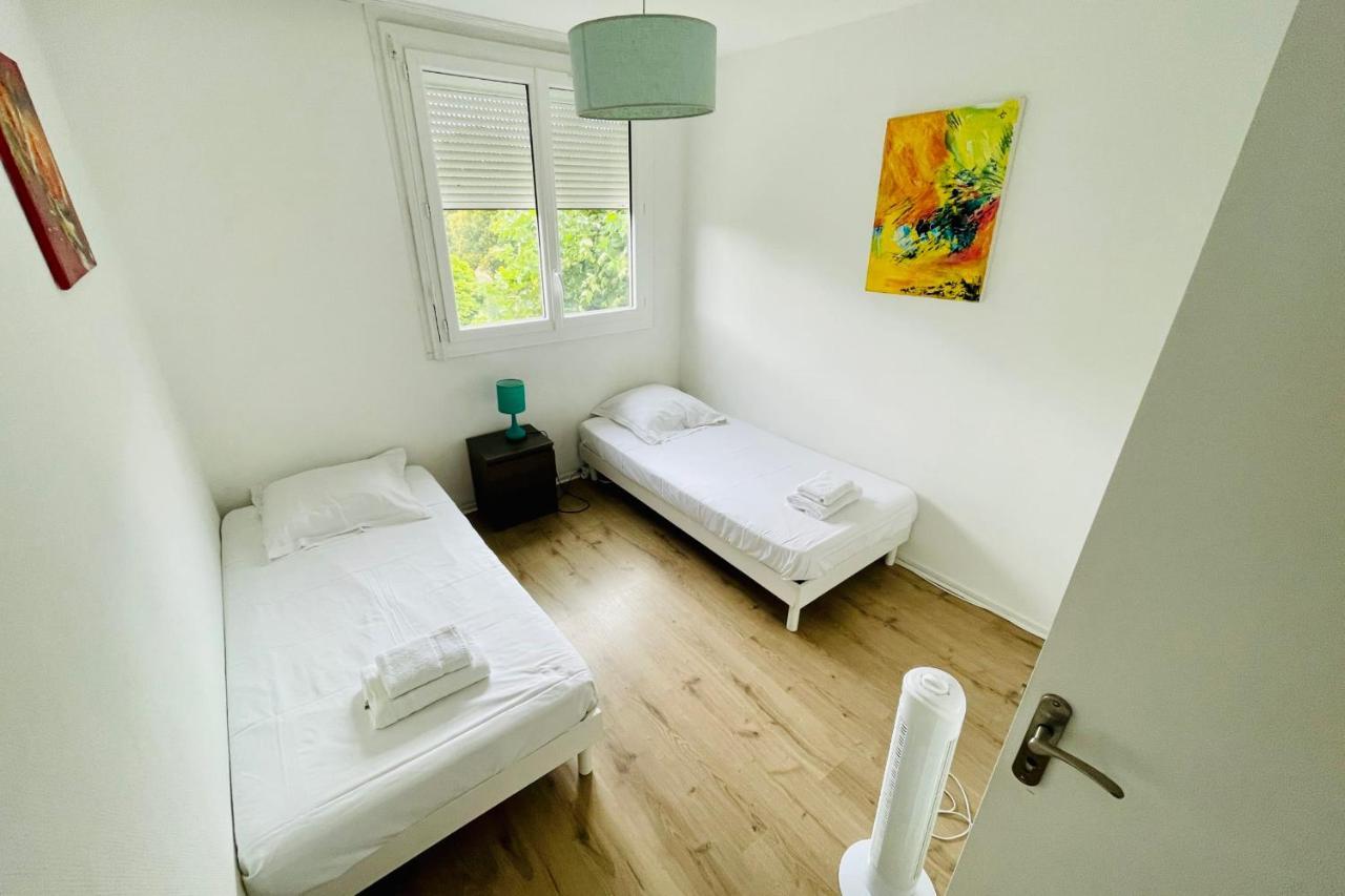 Luminous Apartment With Parking Near The City Center Cenon Exteriér fotografie